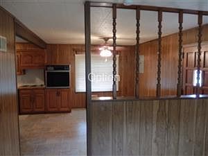 4th image of 7033 Lathrop Ave