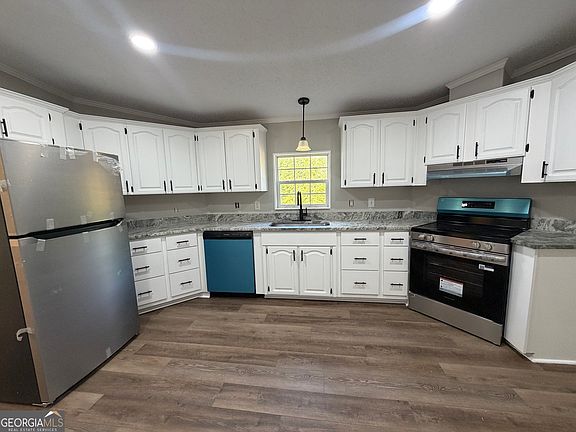 3rd image of 200 Ruby Wooten Rd