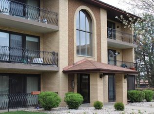 15643 Garden View Ct #2-1C, Orland Park, IL 60462