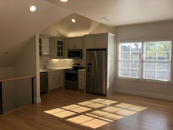3rd image of 5914 Marquita Ave #B