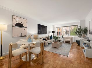 251 E 51st St APT 5B, New York, NY