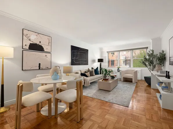 251 E 51st St APT 5B, New York, NY 10022