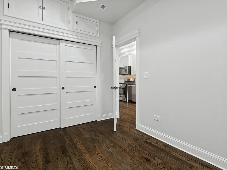 2342 W Fullerton Ave #2 — Photo 8