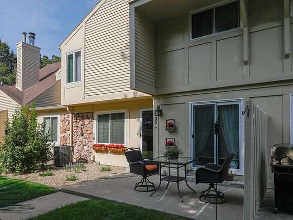 3517 Scots Pine Way-102