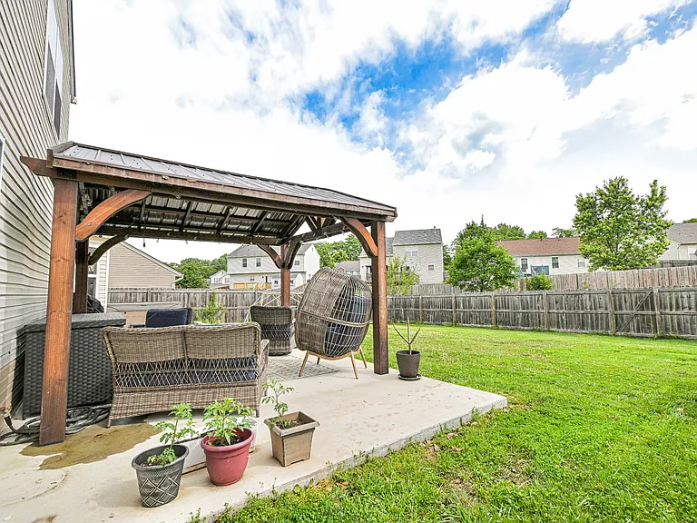 4372 Dobbin Cir — Photo 44