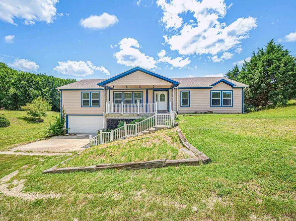 10824 Moske Cir, Milford, KS 66514