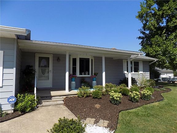 2nd image of 370 Helen Dr