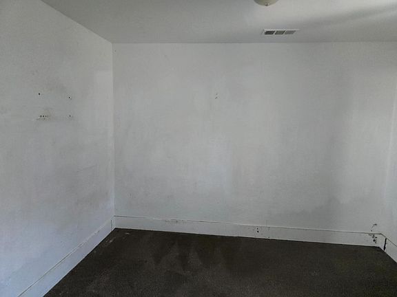 5th image of 1426 E Patterson Ave