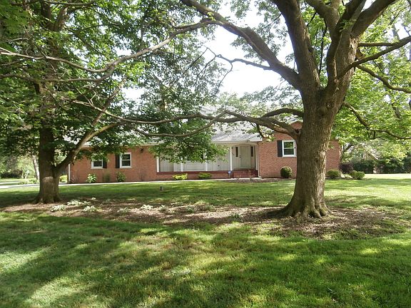 2nd image of 7998 Forestview Dr