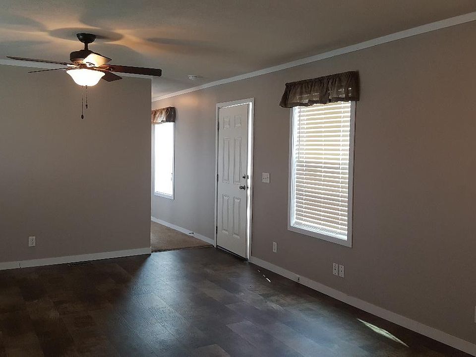 2nd image of 116 Fall Dr