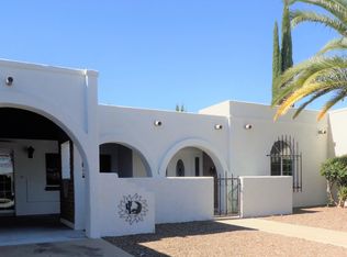 41 N Las Yucas, Green Valley, AZ 85614