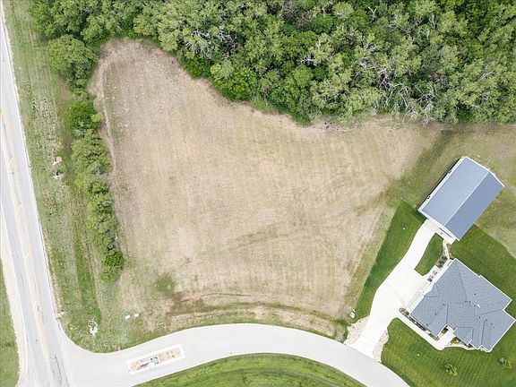 2nd image of 11525 Heaven Woods Cir