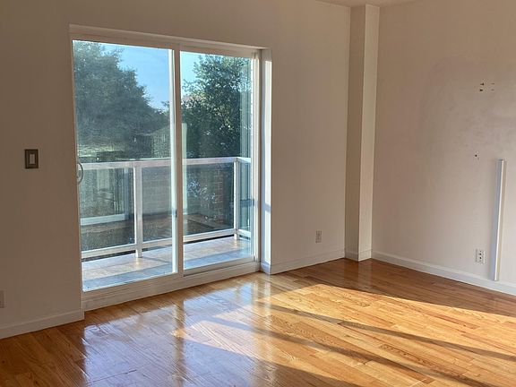 2nd image of 7608 Bay Pkwy Floor 5