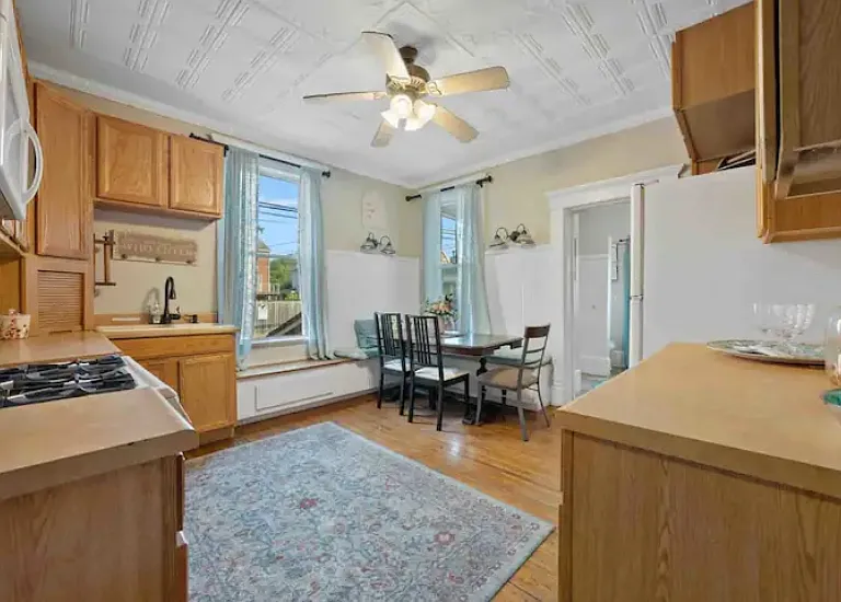 367 W 3rd Ave — Photo 5