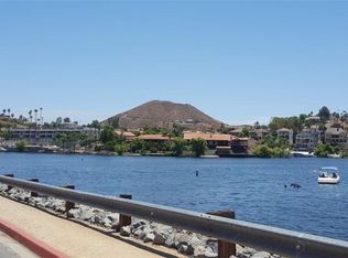 22161 Vacation Dr, Canyon Lake, CA 92587