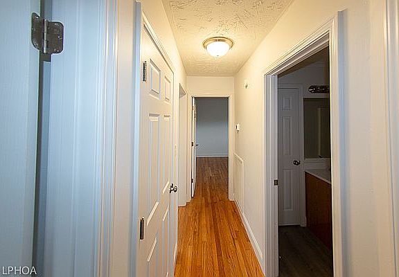 5th image of 1631 Elgin Dr