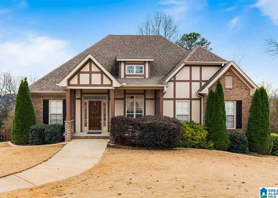 1st image of 815 Courtnie Cir