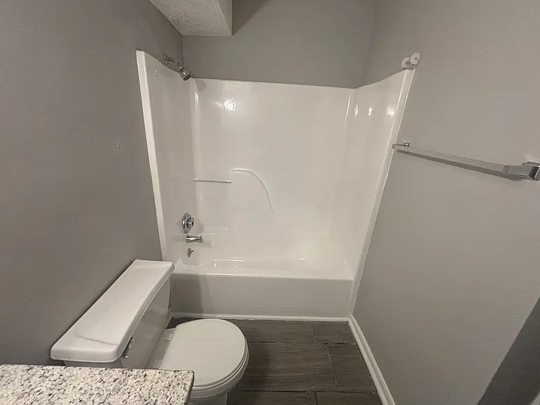 3422 Glen Park Cir NW #B — Photo 5