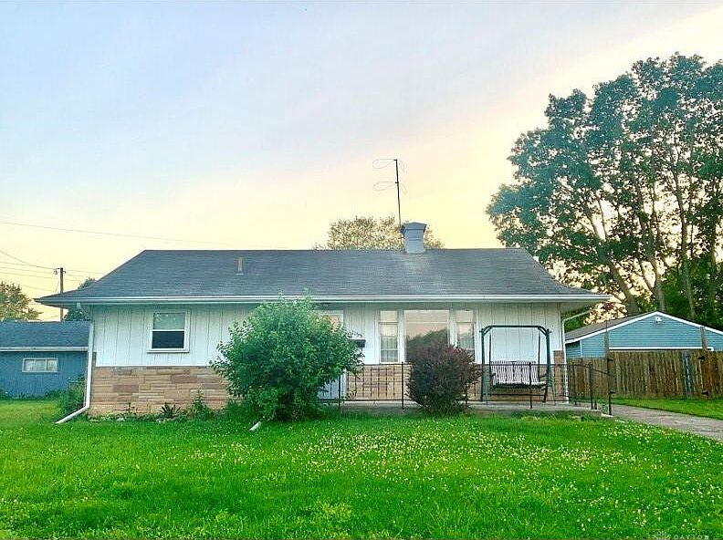 1st image of 1155 N Circle Dr