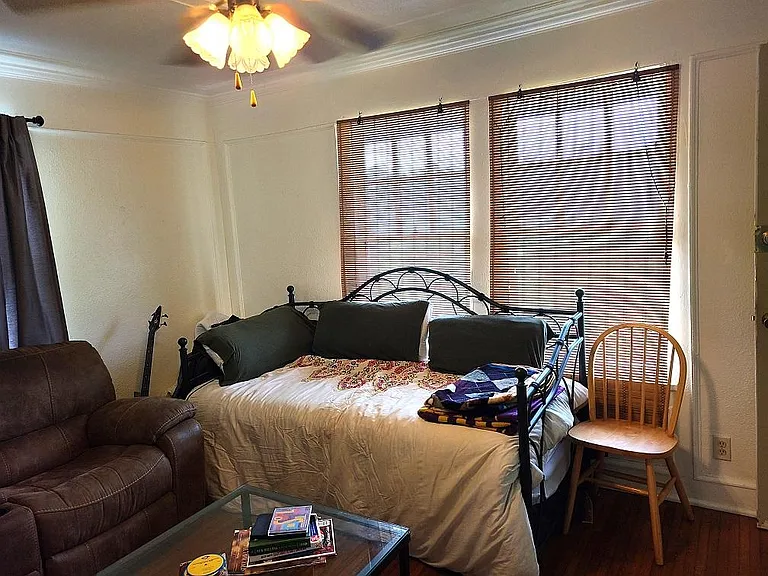 4237 Palmyra St #D — Photo 5