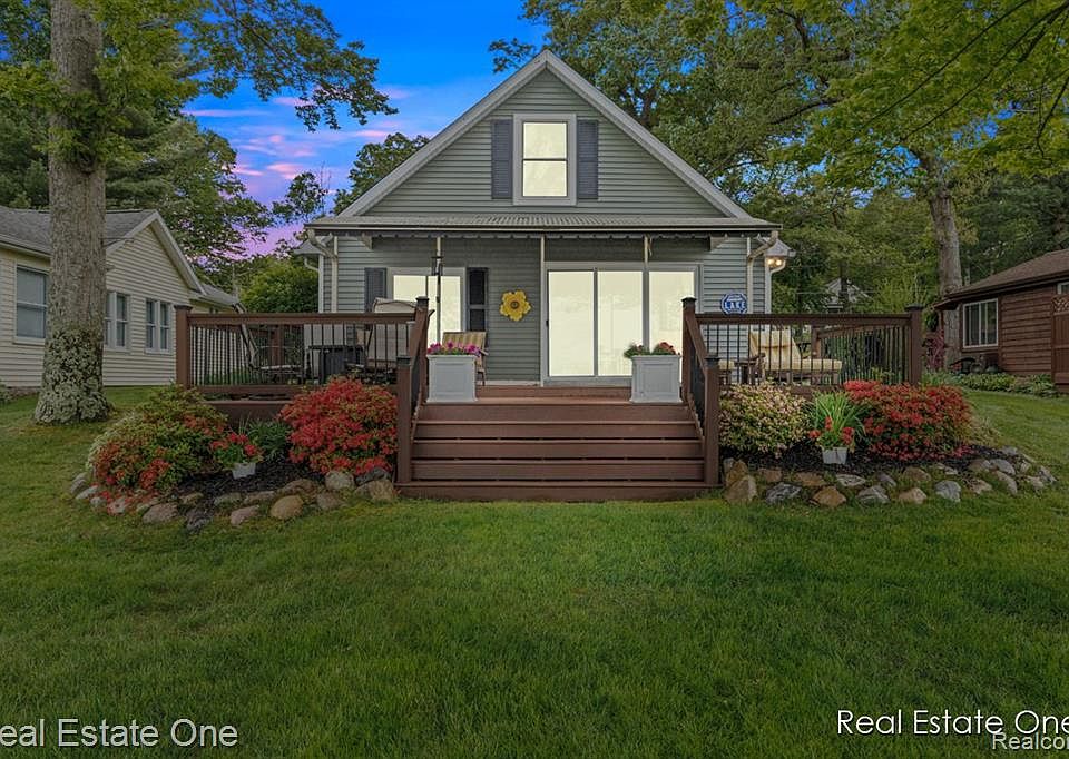 1931 E Hess Lake Dr, Newaygo, MI 49337 Zillow