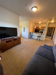 2001 E Sunset Dr — Photo 6
