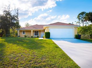 6028 Acorn Cir, Labelle, FL 33935