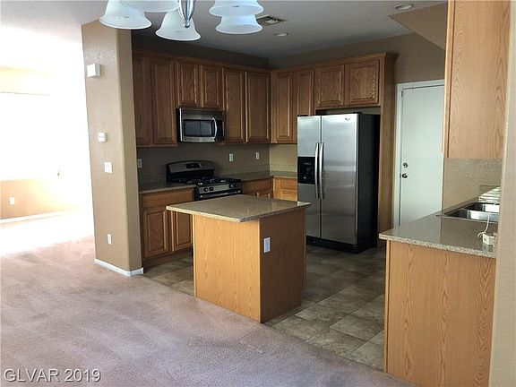 4th image of 648 Palm Wash Ln