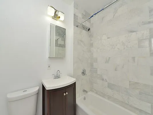 Rented by Cooper & Cooper Real Estate | media 11