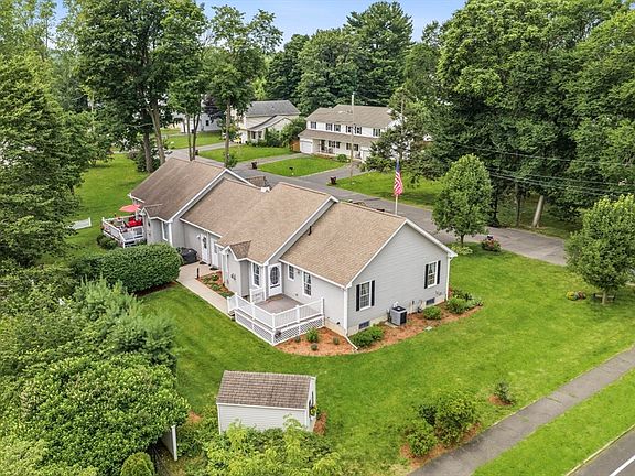 4th image of 6 Toledo Ave #A