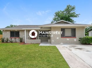 1442 Oak Valley Dr, Seffner, FL 33584