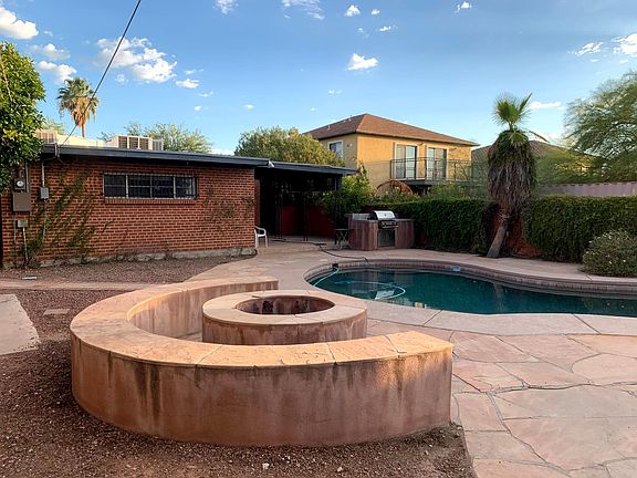 Back yard - pool, fire pit, BBQ
