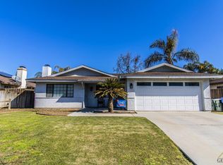 6700 Plaquemines Dr, Bakersfield, CA