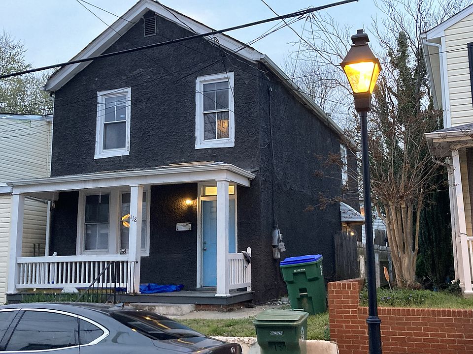 1st image of 118 E 15th St