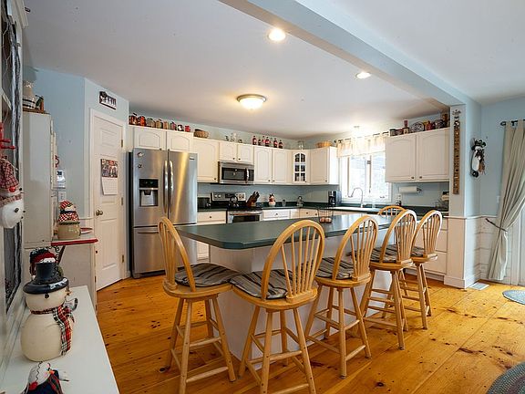 Kitchen Island Seating