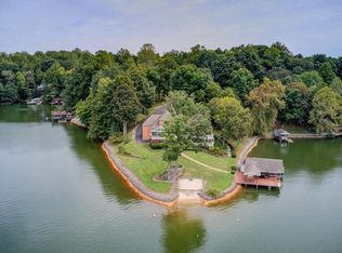 1300 Pats Dr, Moneta, VA 24121