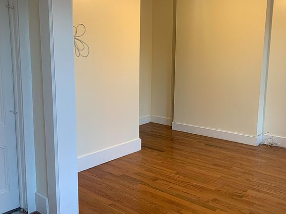 2nd image of 415 Halsey St APT 2