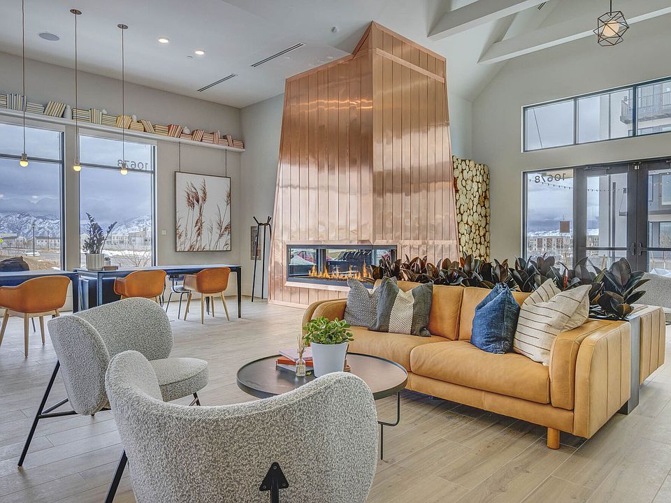 NOVEL Daybreak by Crescent Communities Apartment Rentals South Jordan