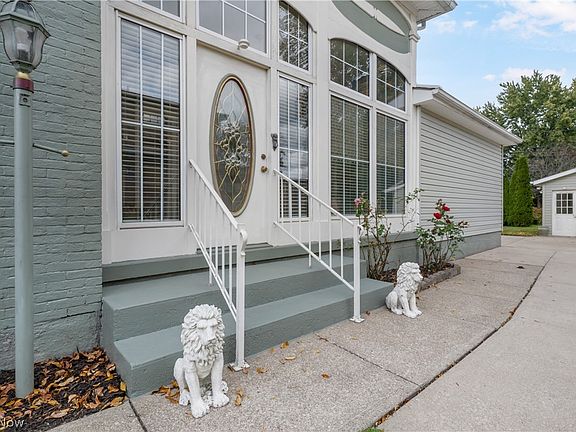 4th image of 245 Fair Ave NW