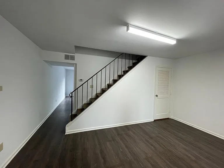 42 Terrace Ct — Photo 7