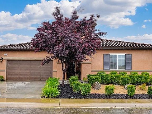 2nd image of 5094 Crystal Cove Dr