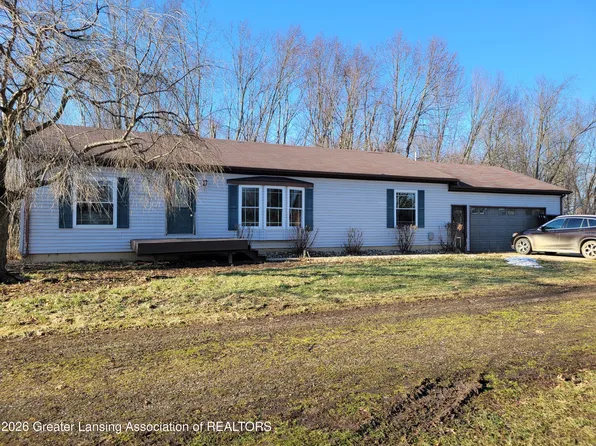 23667 17 Mile Rd, Bellevue, MI 49021