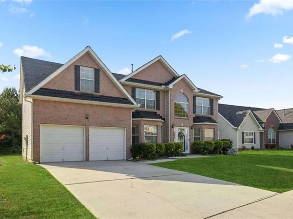 35 Arbor Lake Dr, Covington, GA 30016