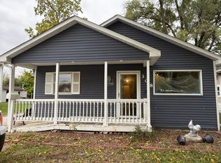 308 Barry Ave, Lockport, IL 60441