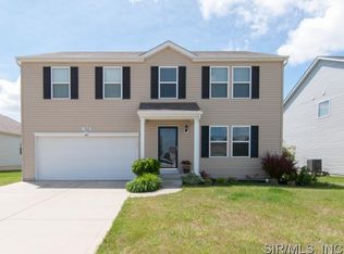 3808 Winward Way Dr, Swansea, IL 62226