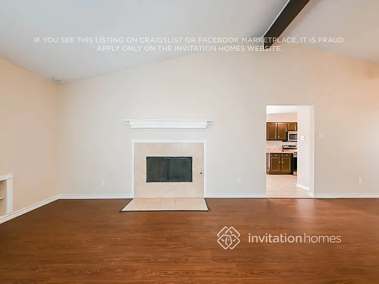 618 Melissa Ln — Photo 4