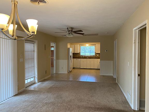 4th image of 507 Gardenia St