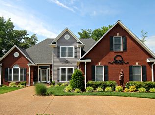 389 Brookside Dr, Cookeville, TN 38506