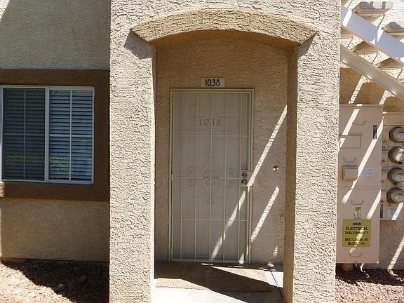 3rd image of 3400 Cabana Dr Unit 1038