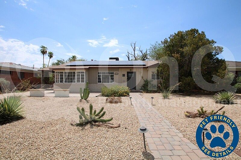 1st image of 909 W Avalon Dr